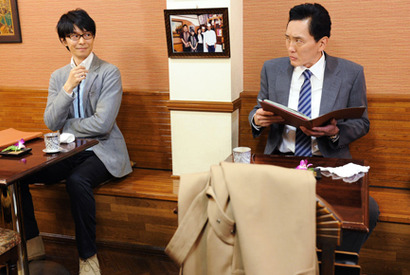 『鈴木先生』×「孤独のグルメ」が奇跡のコラボ！　長谷川博己が松重豊とグルメ対決 画像