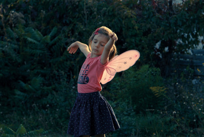 【ご招待】幼少期の“性別の揺らぎ”を捉えたドキュメンタリー『リトル・ガール』シネマカフェオンライン試写会に40名様 画像