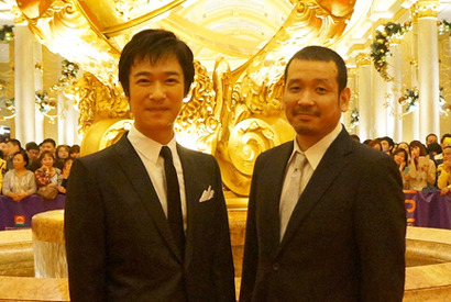 垂れ幕持参の熱烈ファンも！　『鍵泥棒のメソッド』堺雅人がアジア太平洋映画祭に参戦 画像