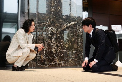 江口のりこ“衛”に「存在感すごかった」、赤楚衛二“優”に「良さが滲み出てる」の声…「SUPER RICH」1話 画像