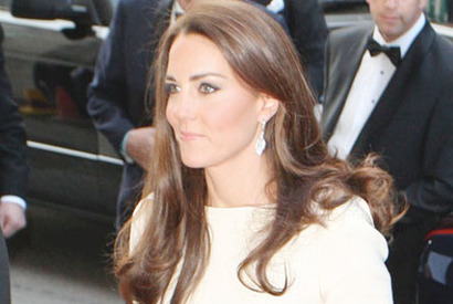 「グッチ」が英キャサリン妃の妊娠を記念した特別限定バッグを制作！ 画像