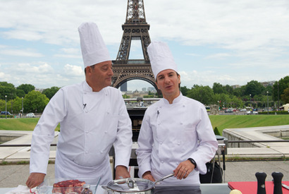 あなたの「三ツ星料理」大募集！『シェフ！』ジャン・レノサイン入りエプロンを3名様プレゼント 画像