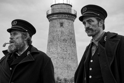W・デフォーｘR・パティンソン共演の大ヒット作『ライトハウス』Blu-ray＆DVD来年1月発売 画像
