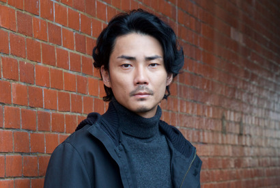 毎熊克哉が「ドクターホワイト」キーパーソン！ 失踪中の謎多きキャラ 画像