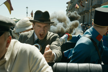 レイフ・ファインズ「振る舞いこそが重要」『キングスマン』の魅力とは？ 画像