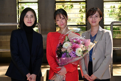 天海祐希×菜々緒の取り調べシーンに注目！ 今夜放送「緊急取調室」SPクランクアップ写真公開 画像