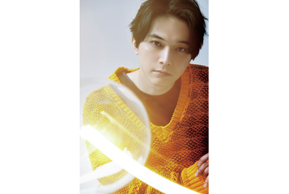 吉沢亮「SPUR」対談連載が書籍化「成長を感じて」 画像