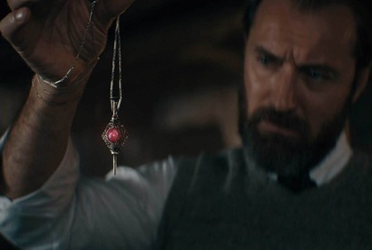 ダンブルドア家の歴史と自身の過去…秘密に迫る『ファンタビ』特別映像 画像