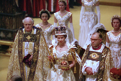 在位70周年、その波乱万丈な人生『エリザベス　女王陛下の微笑み』新場面写真 画像