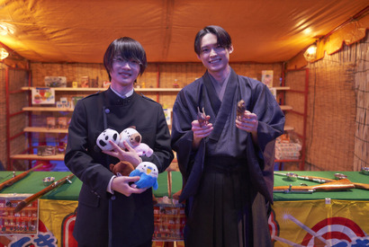 神木隆之介＆松村北斗がSixTONESごっこ？ 秘蔵シーンも公開『xxxHOLiC』メイキング映像 画像