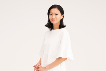 榮倉奈々、綾野剛演じる主人公の妻役に「オールドルーキー」 画像