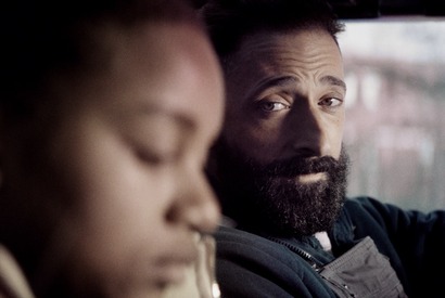 少女を助けるため、ギャングとの戦いに挑む！エイドリアン・ブロディ主演『クリーン　ある殺し屋の献身』予告 画像