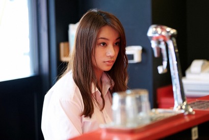 高橋メアリージュン“サイバラ”に「西原主役ドラマは嬉しい限り」「新たな伝説を作る」などの声多数…「闇金サイハラさん」1話 画像