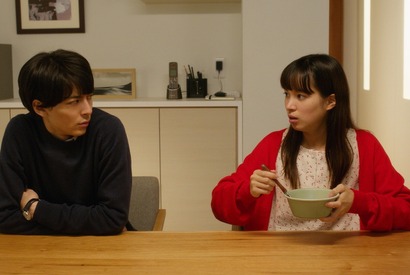 高杉真宙「色んな意味で揺さぶられる」“同居人”関水渚との喧嘩シーン到着『いつか、いつも‥‥‥いつまでも。』 画像