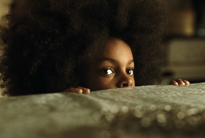 『シャイニング』『アス』などを参考に新たな世界観を構築『ファイブ・デビルズ』場面写真 画像