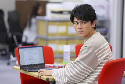 眞栄田郷敦“拓朗”が見た悪夢に「記憶の断片がエグすぎる」の声続出…「エルピス」2話 画像