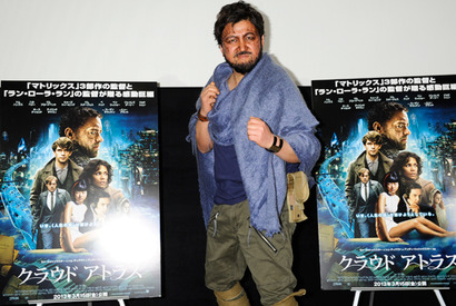 『クラウド アトラス』に感動し、まさかのワイルド封印!?　スギちゃんが6変化を披露 画像