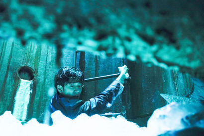 中島裕翔、泡に埋もれ危機一髪『#マンホール』メイキング写真も公開 画像