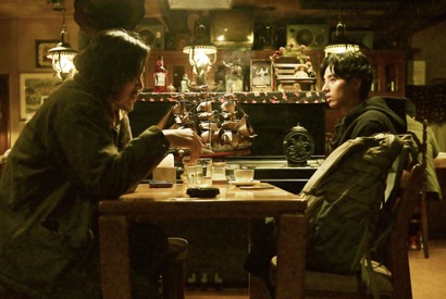 藤ヶ谷太輔、“父”演じる豊川悦司との再会シーン『そして僕は途方に暮れる』本編映像 画像