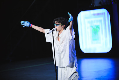 BTS・J-HOPEが歌って踊って飛び跳ねる！「j-hope IN THE BOX」ティザー予告公開 画像