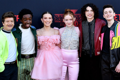 フィン・ウルフハード、「ストレンジャー・シングス」S5の配信時期には「キャストみんなでお酒を飲める年齢に…」 画像