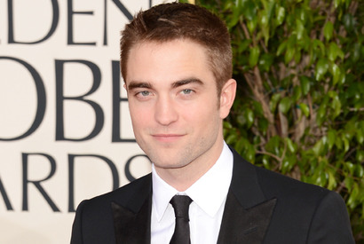 ロバート・パティンソン、クリスチャン・ディオールの新CMで濃厚なキスシーンを披露!? 画像