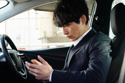 坂口健太郎、主演ドラマ「CODE」クランクインに「ワクワクしています」 画像