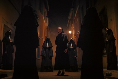 『死霊館のシスター 呪いの秘密』10月13日の金曜日に公開　新ビジュアル到着 画像