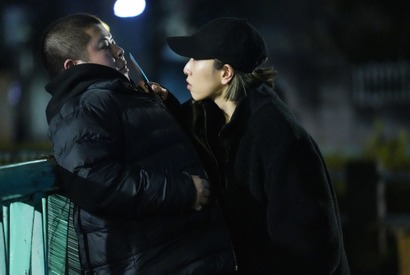 叫び、狂気、苦悩…安藤サクラの強烈な熱量をはらんだ『BAD LANDS』場面写真 画像