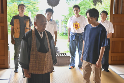 中村倫也主演「ハヤブサ消防団」陰謀の全てが明らかに…今夜最終回 画像