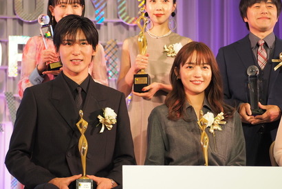 川口春奈＆目黒蓮ら「silent」での受賞に満面の笑み「気持ちが重なる部分がすごくあった」 画像