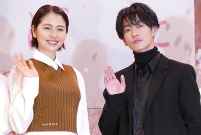 長澤まさみ、映画初共演の佐藤健は「カッコ良すぎて、こっちが恥ずかしく」 画像