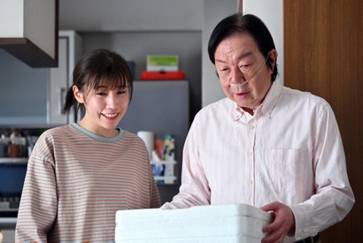 古田新太“ゆずる”のミュージカルシーンに「面白過ぎるwww」「過去一好きかも」の声…「不適切にもほどがある！」第9話 画像