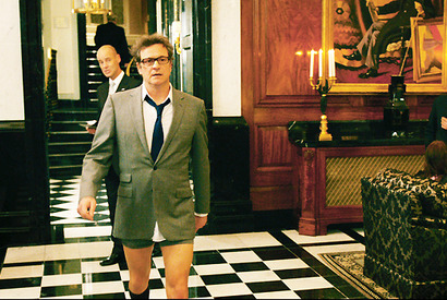 “英国王”からパンイチ男に…コリン・ファースがコメディに挑戦した理由とは？ 画像