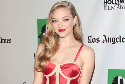 アマンダ・セイフライド、豊満な胸をしていた19歳の頃に戻りたい!? 画像