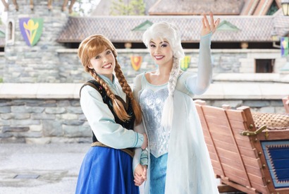 【ディズニー】アナとエルサも祝福！TDS新エリア「ファンタジースプリングス」プレビュー開催 画像