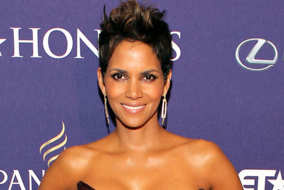 ハル・ベリー、妊娠を腎臓結石と勘違いしていた！ 画像