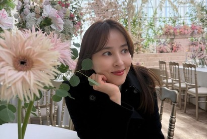 花嫁より目立ったんじゃない!? 女優ハン・ヘジンの容姿端麗な近況に目が釘付け！【PHOTO】 画像