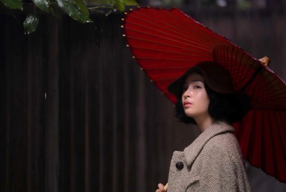 広瀬すず、着物から洋装まで華麗に着こなす『ゆきてかへらぬ』場面写真 画像