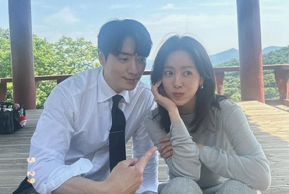 距離感“バグ”…ハン・ジミン×イ・ジュニョク、美男美女っぷりに「調和をなすってこういうこと」の声【PHOTO】 画像