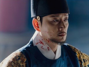 時代劇『元敬』でイ・ヒョヌクが描く新たな太宗像。“血まみれの王”のイメージを覆した！ 画像