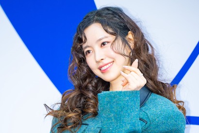 『オクニョ』女優チン・セヨン、グッと大人びた近況。超ミニスカで“おしゃれ女子”【独占写真】 画像