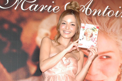 現代のマリー・アントワネット（？）梨花、マリーの20数年遅れでゴールイン？ 画像