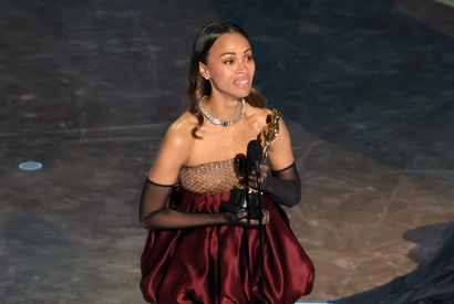 【第97回アカデミー賞】助演女優賞は『エミリア・ペレス』のゾーイ・サルダナが初受賞 画像