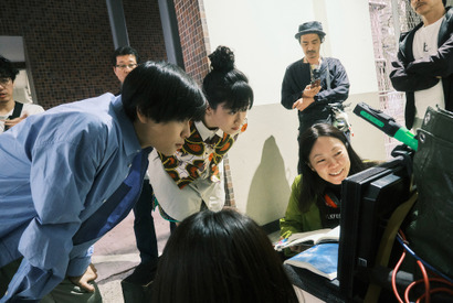 萩原利久＆河合優実のメイキング写真到着　大九明子監督、後半は「2人の勝負みたいなシーンに」 画像