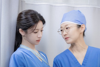 誰かが泣くのを祝う唯一の場所で…Netflix新作『いつかは賢いレジデント生活』は「全ての始まりにまつわる物語」 画像