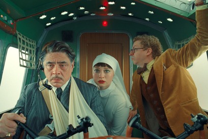 ウェス・アンダーソンの世界切り取る『ザ・ザ・コルダのフェニキア計画』場面写真 画像