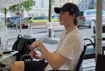 「完全に沼」イ・ジョンソク、筋肉美際立つ夏の“彼氏ファッション”に視線集中！【PHOTO】 画像