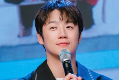 “最旬俳優” チョン・ジュンウォン、人生初ファンミ大成功！白衣姿にサプライズ演出も 画像