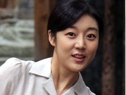 『オクニョ』出演女優、がん闘病の末に…31歳の早すぎる別れに悲痛の声 画像